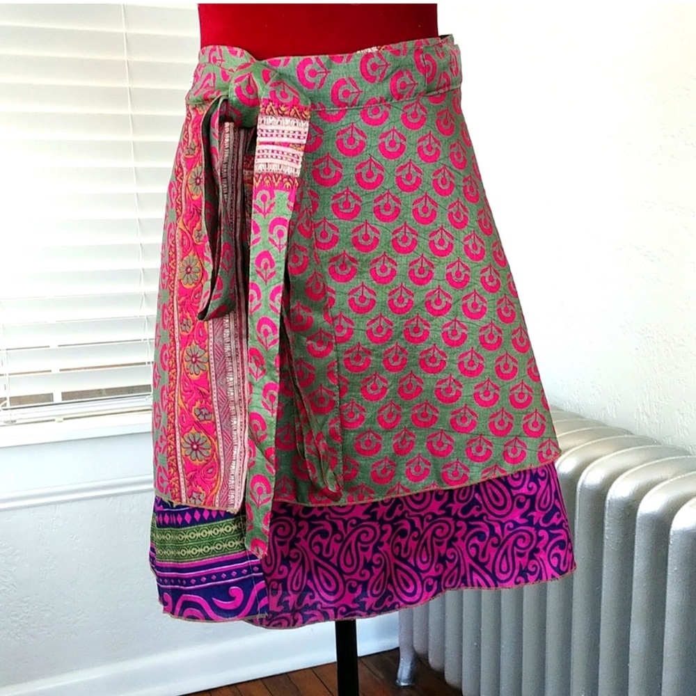 Darn good yarn Sari short skirt